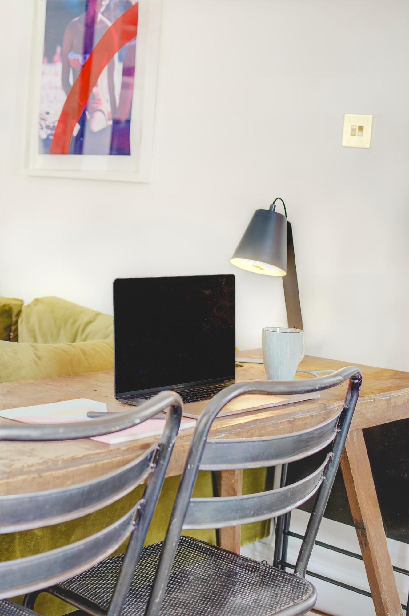Stylish Flat In Shoreditch, Private Roof Terrace 런던 외부 사진